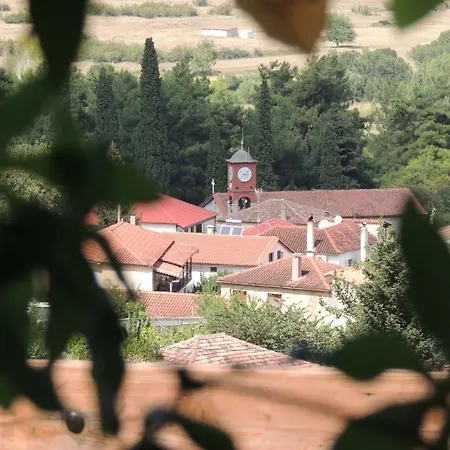 Σπίτι διακοπών μικρή πέτρινη μεζονέτα